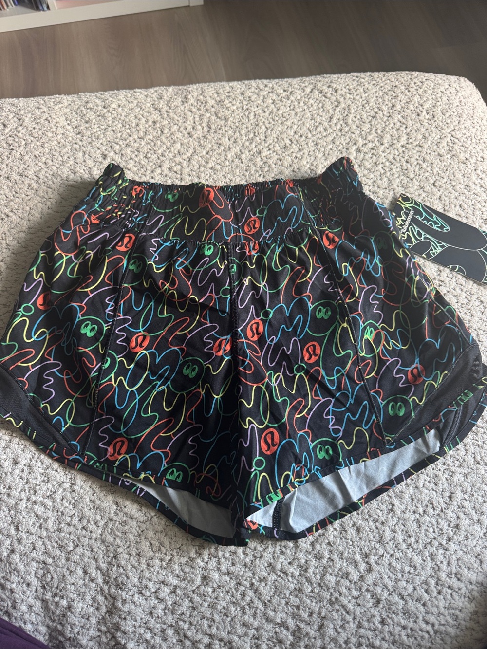 lululemon athletica hotty hot shorts 4in seawheeze